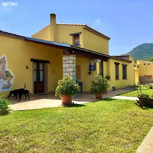 Landhaus I Carrubi San Priamo